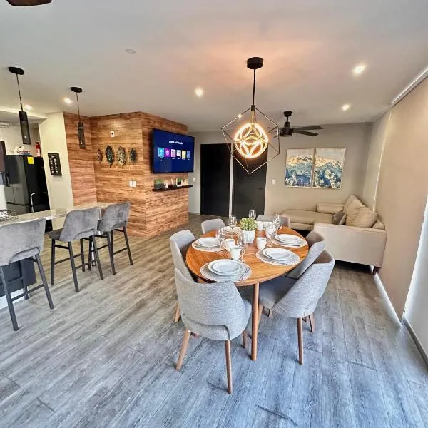 Entire Luxurious Apartment in Shopping Mall，位于墨西哥城的酒店