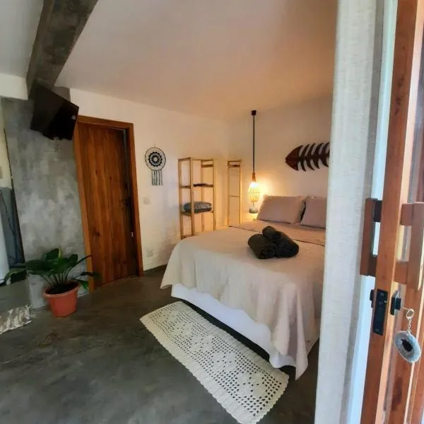 Estudio Lirios seu cantinho ecológico na natureza，位于马劳的酒店