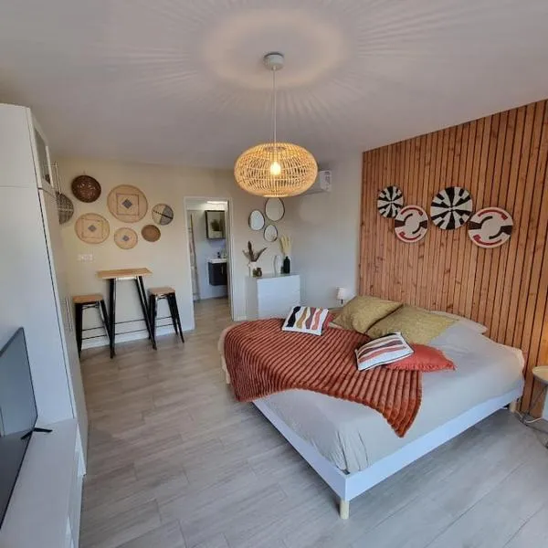 Lodge Cosy tout confort Lodge des Oliviers，位于冈日的酒店