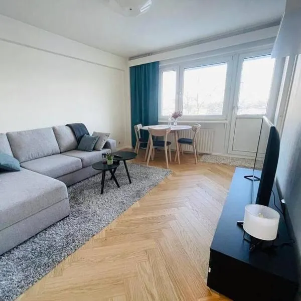 Studiohuoneisto Ainonkatu AC, WiFi, balcony，位于Iitiä的酒店