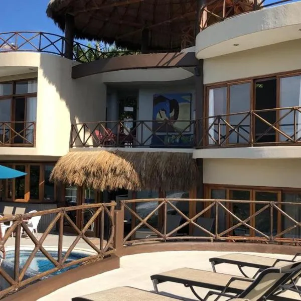 Litibu Suites Beach House，位于Higuera Blanca的酒店
