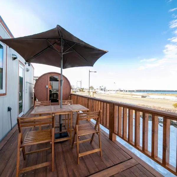 Okhotsk Ocean Villa AL MARE mombetsu，位于纹别市的酒店