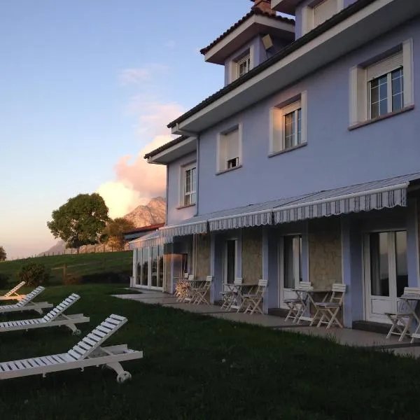 米拉多德尔赛拉酒店，位于里瓦德塞利亚的酒店