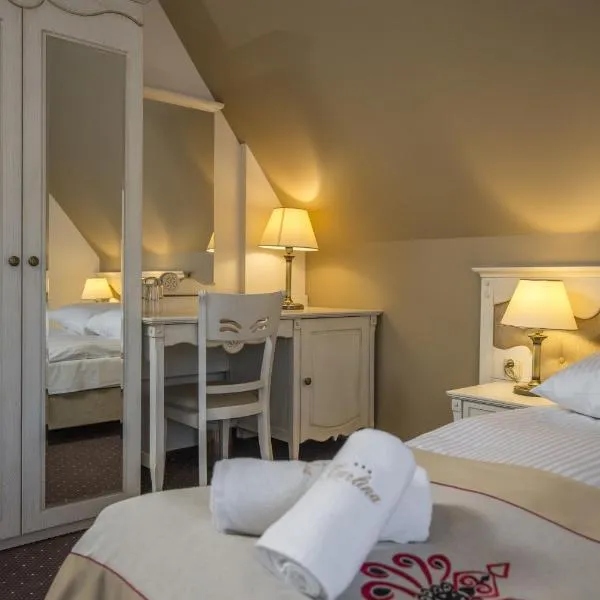 Carlina Hotel & SPA，位于Białka Tatrzanska的酒店