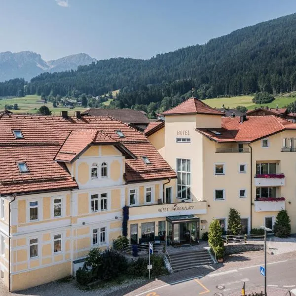 Hotel Kronplatz，位于瓦尔道拉的酒店