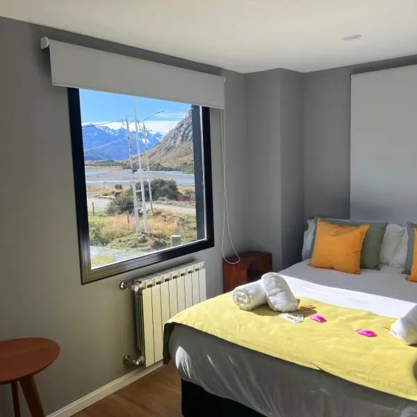 Desierto Suites，位于厄尔查尔坦的酒店