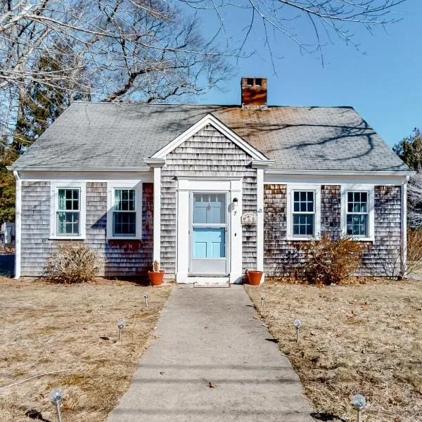 Sea Glass Cottage，位于普里茅斯的酒店