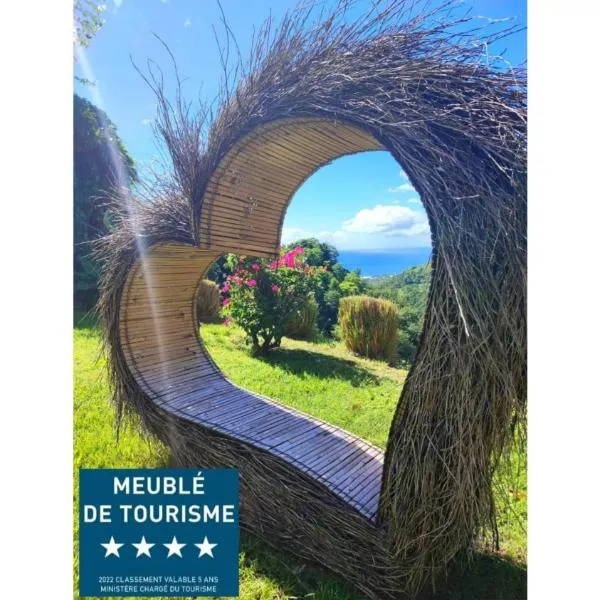 Gîte 4 étoiles, la Vieille Sucrerie St Claude Guadeloupe, Jacuzzi Spa privatif, vue exceptionnelle sur la mer des Caraïbes，位于旧阿比唐的酒店