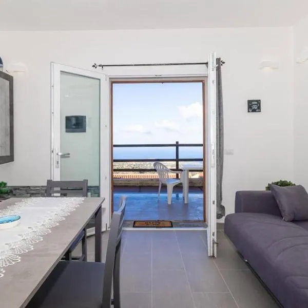 Appartamento monolocale vista mare FT4，位于Cascabraga的酒店