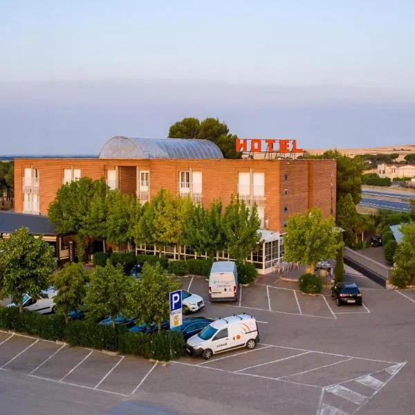 La Colina，位于Torrelobatón的酒店