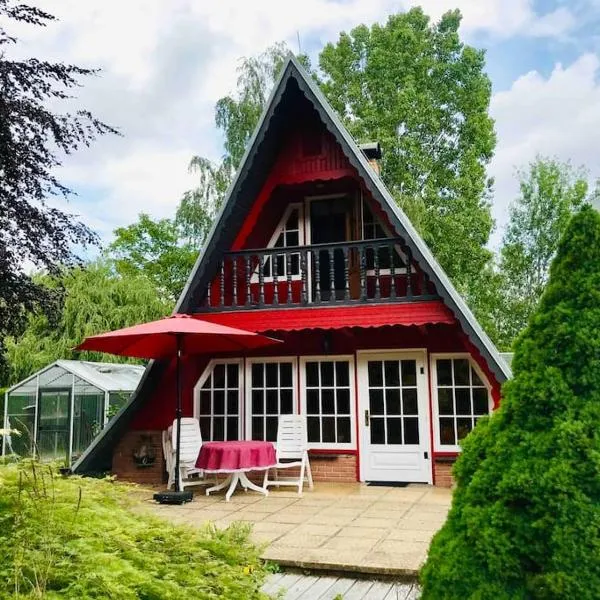 Ferienhaus am Mescheriner See，位于Mescherin的酒店