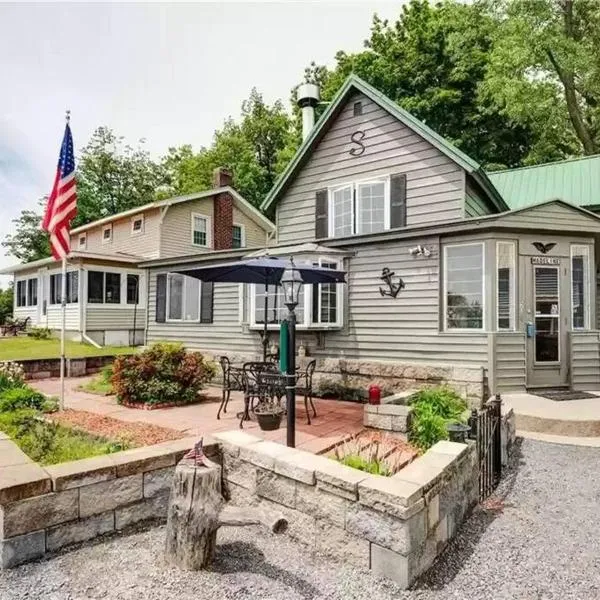Riverside Cabin with Private Fishing Access!，位于Pulaski的酒店