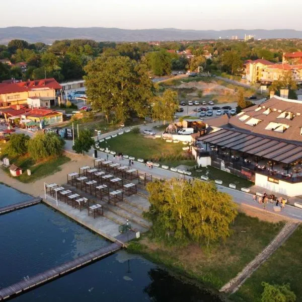 Prenoćište Srebrno Jezero，位于大格拉迪什泰的酒店