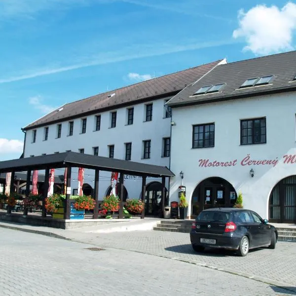 Červený Mlýn，位于Lhota u Lysic的酒店