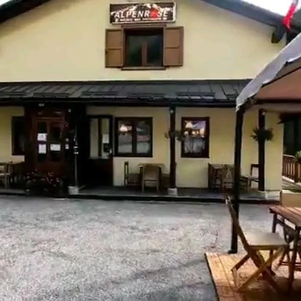Rifugio Alpenrose，位于Fobello的酒店