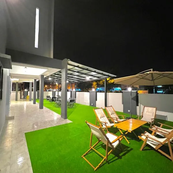 Entire Vacation Home with landscape garden，位于实兆远的酒店