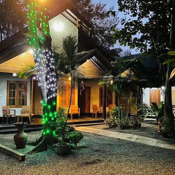 New Roy Guest House，位于卡尔库达的酒店