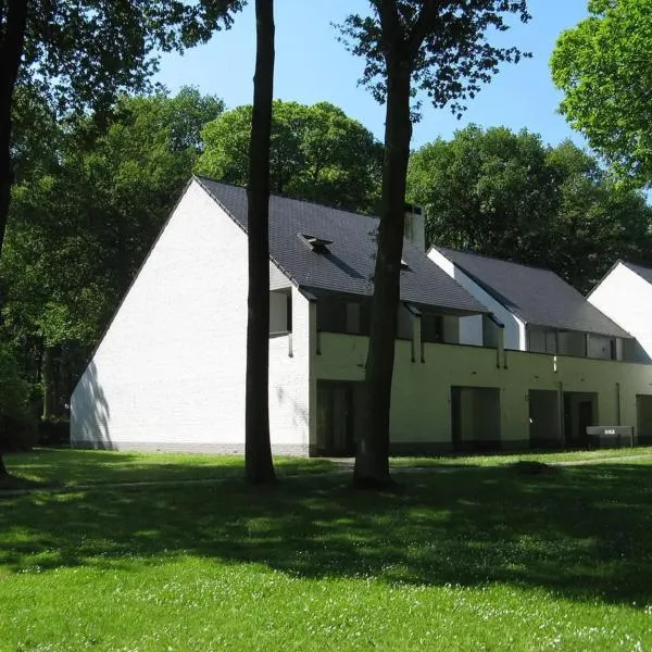 De Bosdreef - Hengelhoef - duplex met verwarmd openluchtzwembad，位于胡塔伦的酒店