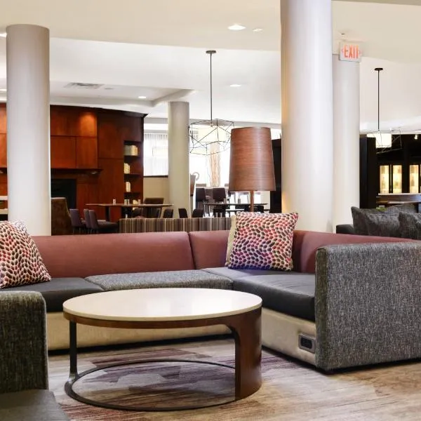 Courtyard Marriott Houston Pearland，位于皮尔兰的酒店