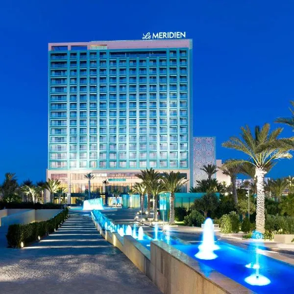 瓦赫兰艾美酒店，位于Bir el Djir的酒店
