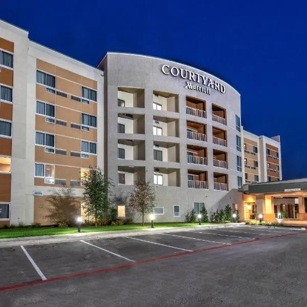Courtyard Austin by Marriott Northwest/Lakeline，位于South Jonestown Hills的酒店