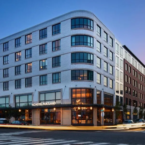 AC Hotel by Marriott Portland Downtown/Waterfront, ME，位于Portland (Maine)的酒店