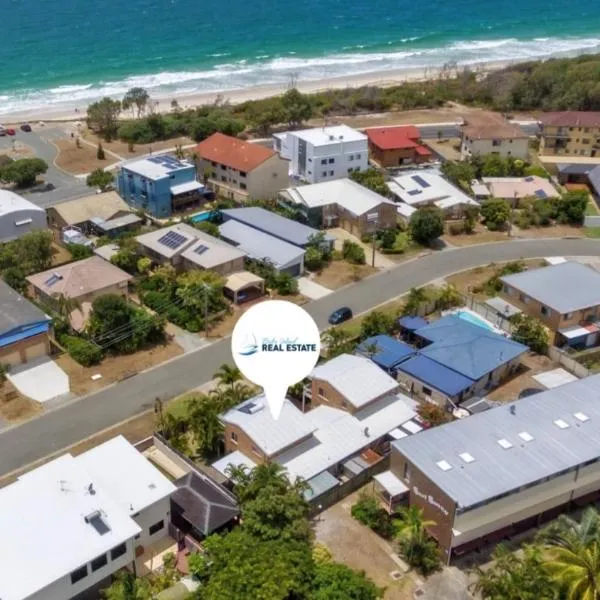 Paws & Waves Beachside Retreat，位于Woorim的酒店