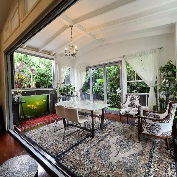 Bamboo House, Close to the City & Airport & Train station and Brighton Le Sands Beach，位于悉尼的酒店