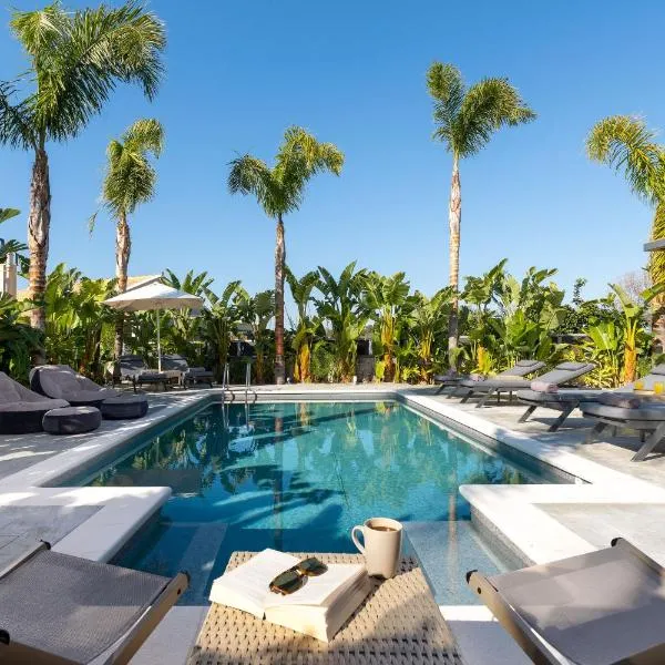 Palmeral Luxury Suites，位于罗德镇的酒店