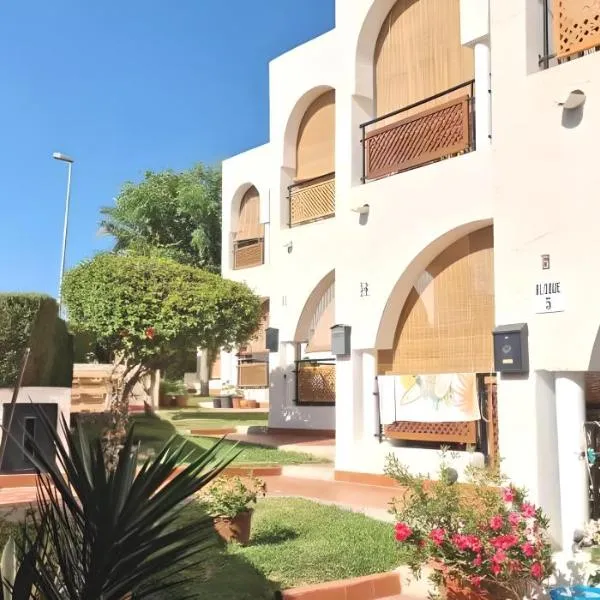 La Casa de las Maravillas，位于马萨龙港的酒店