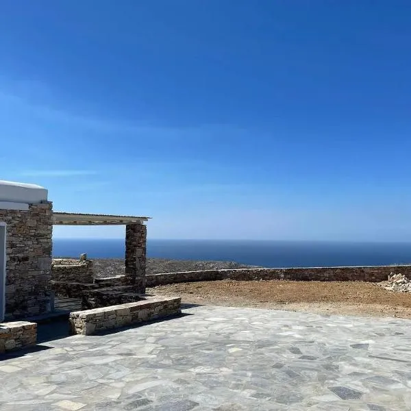 Rustic Stone House in the Heart of Folegandros，位于乔拉弗雷恩多斯的酒店