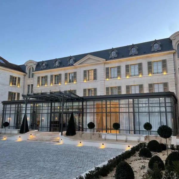 La Licorne Hotel & Spa Troyes MGallery，位于Saint-Lyé的酒店