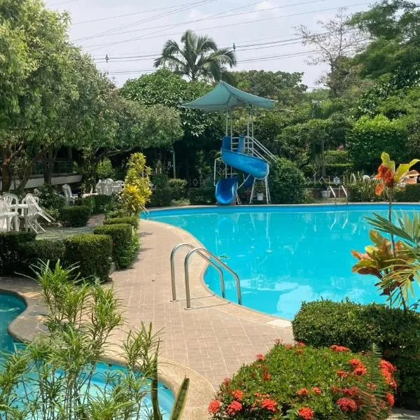 Hotel Pueblito Viejo，位于约帕尔的酒店