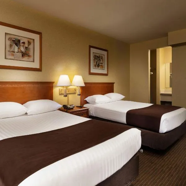 亚利桑那州查理博尔德酒店，位于北拉斯维加斯的酒店