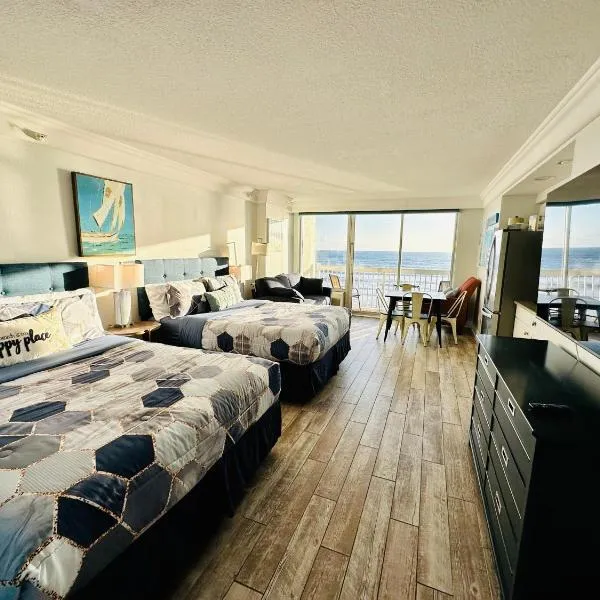 Daytona Beach Resort Private balcony Ocean Front，位于代托纳海滩的酒店