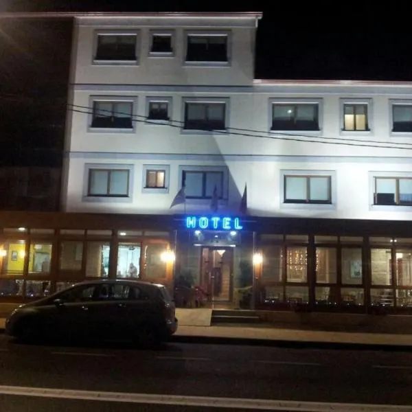 巴伊亚酒店，位于格罗韦的酒店