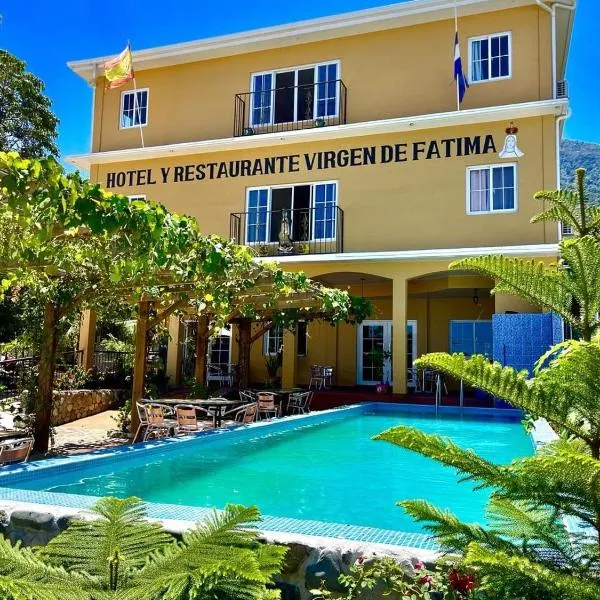 Hotel y Restaurante Virgen de Fátima，位于Agua Caliente的酒店