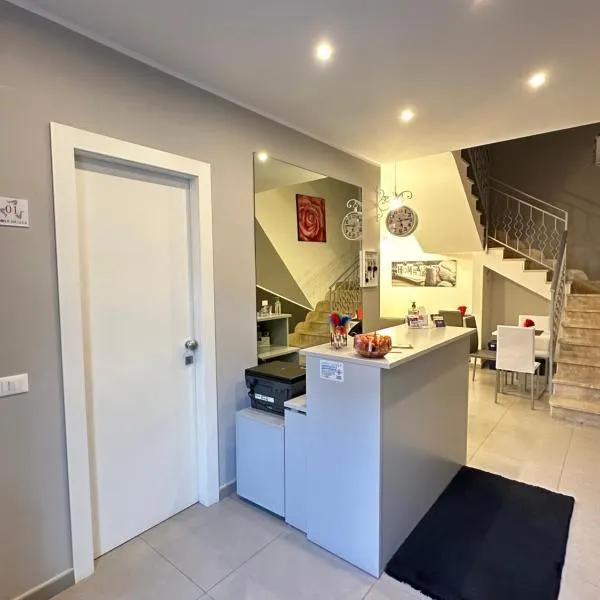 Le Tre Rose，位于泰拉西尼的酒店