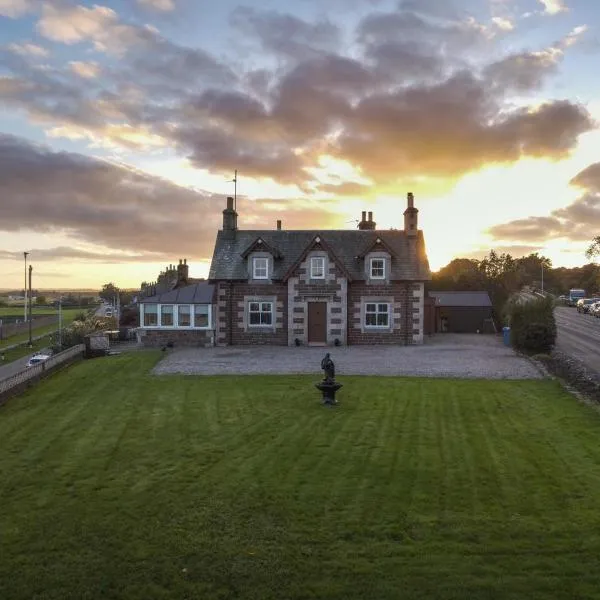 Glenshee Guest House，位于布罗拉的酒店