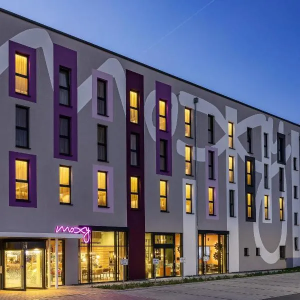 Moxy Simmern，位于西梅尔恩的酒店