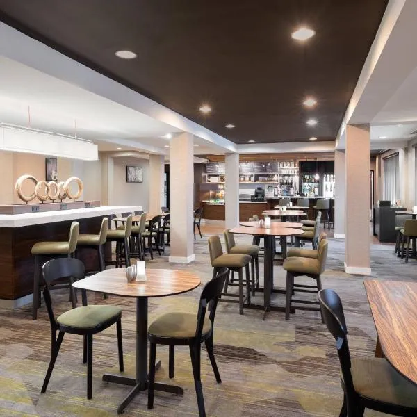 Courtyard by Marriott Princeton，位于South Brunswick Terrace的酒店