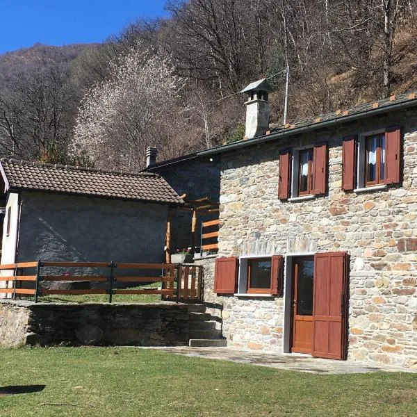 Chalet Buonriposo，位于德尔维奥的酒店