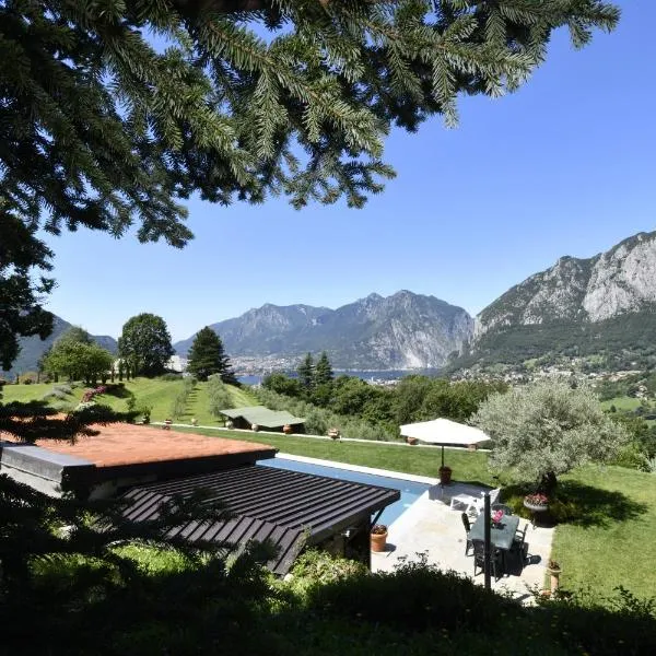 ANGEL'S VILLA - Panoramic LAKE VIEW，位于莱科的酒店