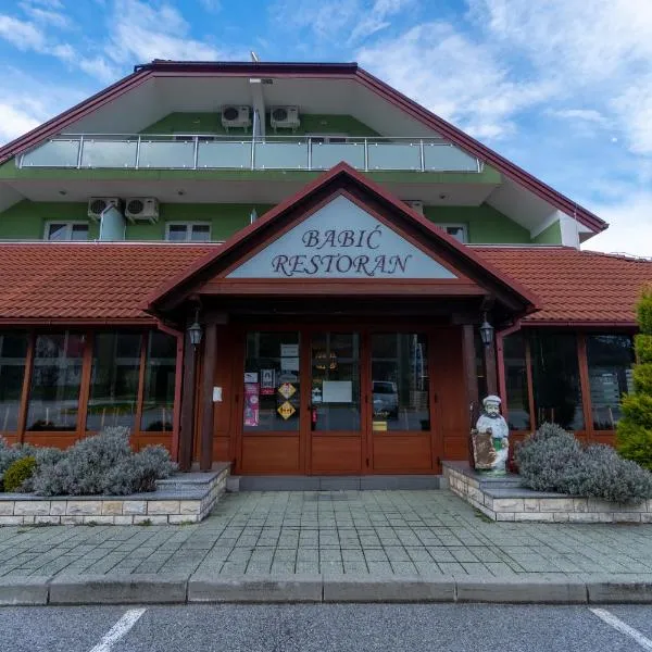 Hotel & Restaurant Babic，位于Vranovača的酒店