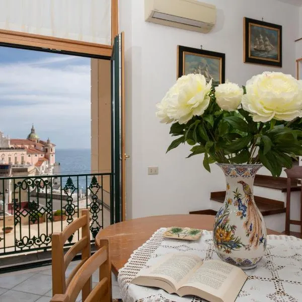 La casa di Carmela - Amalfi Coast，位于阿特拉尼的酒店