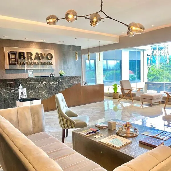 Bravo Tanauan Hotel，位于Balete的酒店