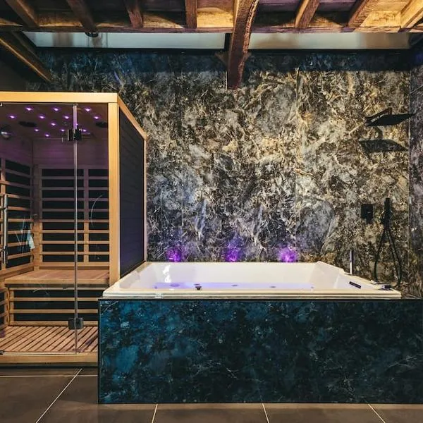 Le Duplex de l'Etoile home cinéma jacuzzi et sauna privatif，位于Beaussault的酒店