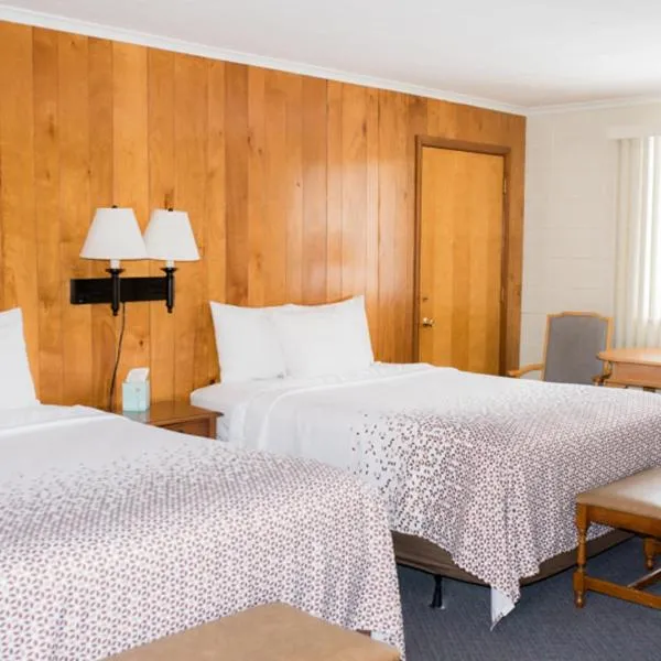 Park Lake Motel，位于Perry的酒店