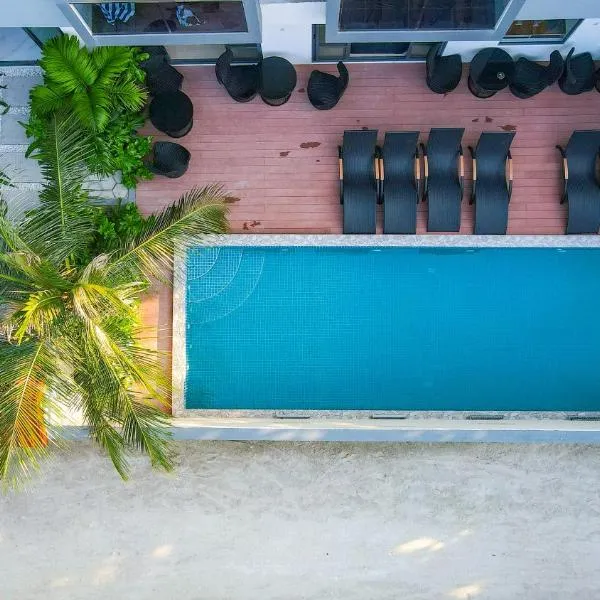 Ari Grand Hotel & Spa，位于Machchafushi的酒店