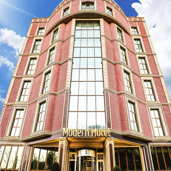 Modern Hotel，位于Masazır的酒店